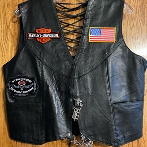Unik Leather Vest with three patches